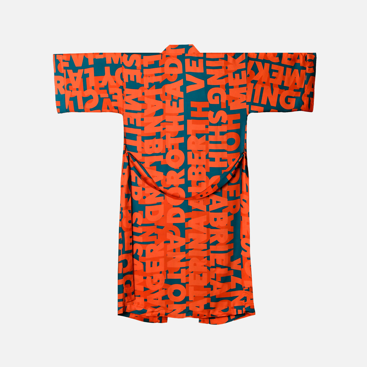 Printed teal and red Kristina Nordlöf kimono from behind