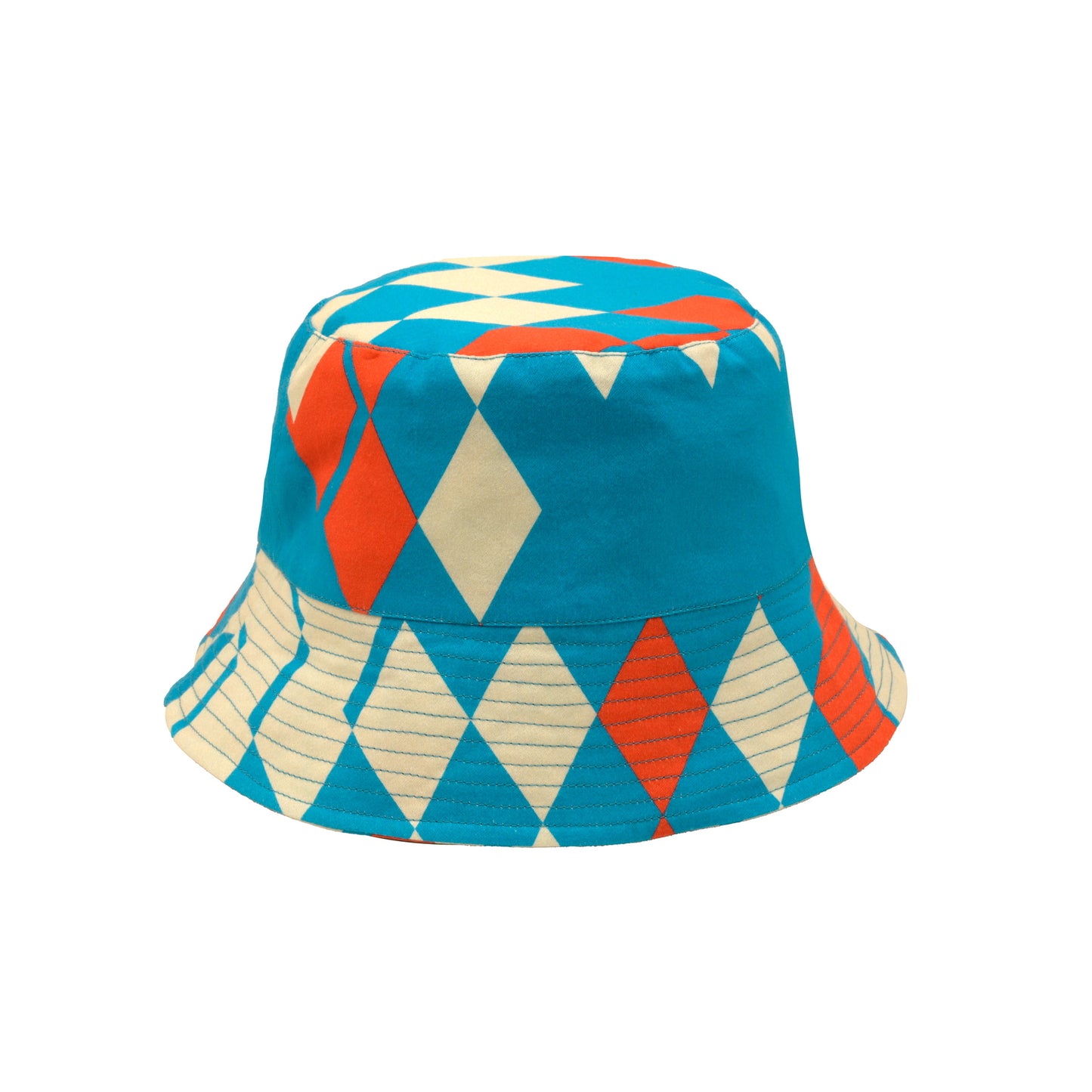 Kristina Nordlöf bucket hat in turquoise, beige, raspberry red